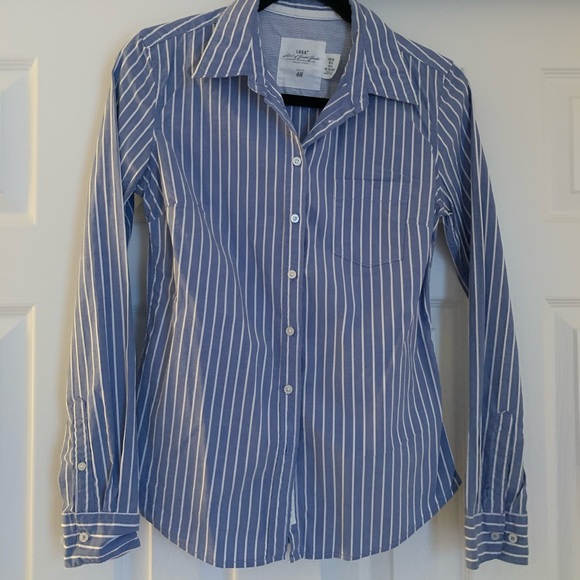 H&M Tops - HM Women’s Striped Button Up Shirt